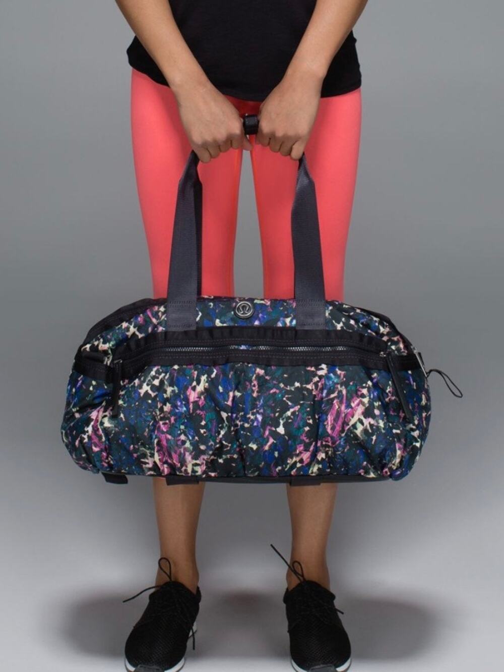 Lululemon Gym To Win Duffel Floral Backdrop Black Multi / Deep Coal